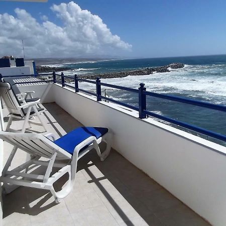 Cliff House Next To Beach 에리세이라 외부 사진