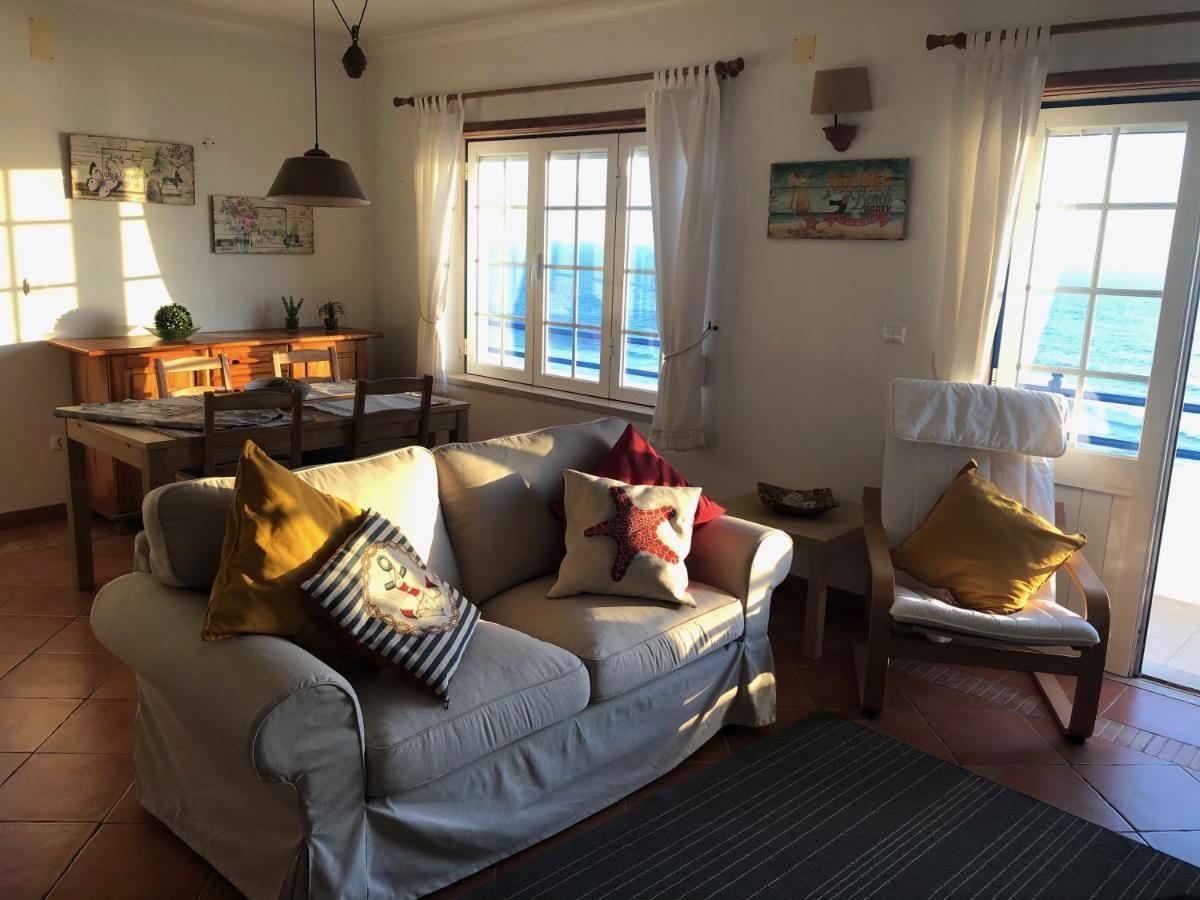 Cliff House Next To Beach 에리세이라 외부 사진
