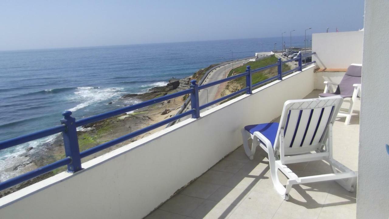 Cliff House Next To Beach 에리세이라 외부 사진
